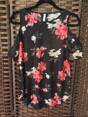 mts Black Cold-Shoulder Floral Blouse with Coraland White Flowers